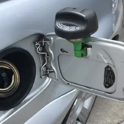 Gá đỡ nắp bình xăng cho xe BMW E46 (Fuel Tank Cap Holder) in 3D