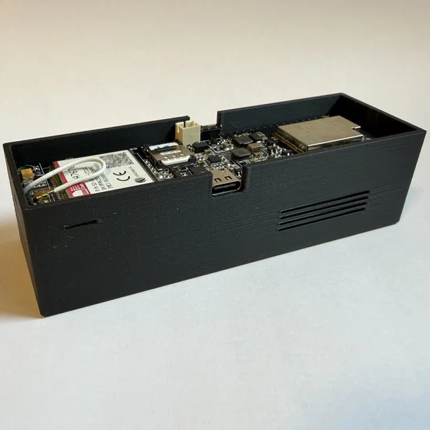 Vỏ hộp (Case) cho Lilygo T-A7670 R2 - Image 8