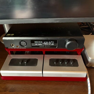 Giá đỡ DAC hoặc Amp tai nghe in 3D