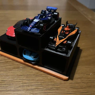 Bục nhận giải ba tầng cho xe mô hình 1/64 (Matchbox, Hot Wheels...)