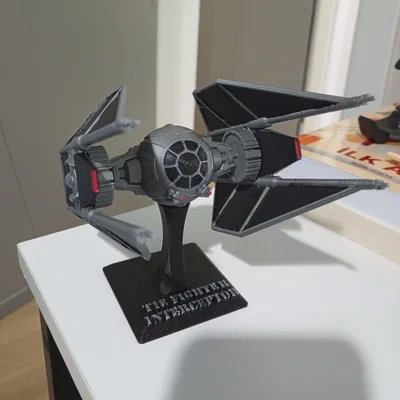 Đế trưng bày mô hình Tie Fighter Interceptor in 3D