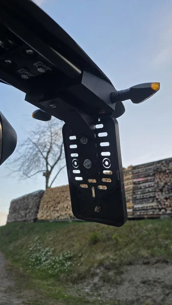 Pat gắn biển số cho Rieju MRT 50 - Image 4