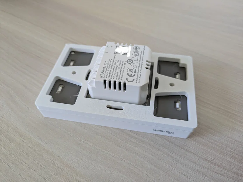 Adapter gắn Sonoff NSPanel Pro 120 cho đế âm tường 68mm - Image 1