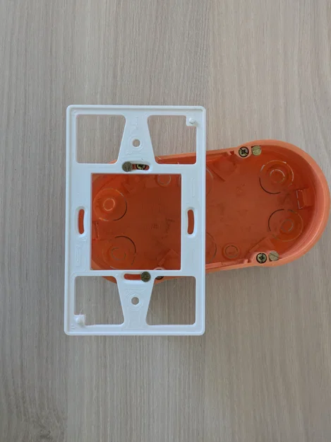 Adapter gắn Sonoff NSPanel Pro 120 cho đế âm tường 68mm - Image 3