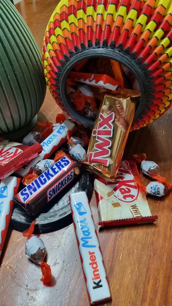 Mẫu in 3D quả trứng Phục sinh (Easter Egg) có nắp đáy tiện lợi - Image 8