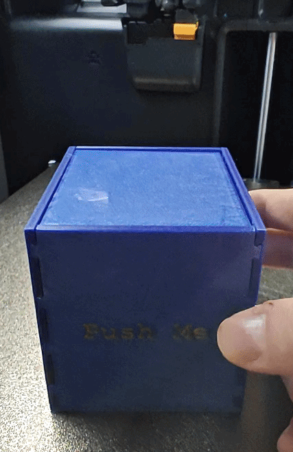 Hộp Pop Up Ngón Tay Giữa - Bản cải tiến dùng lò xo dây đeo thẻ - Thumbnail 1