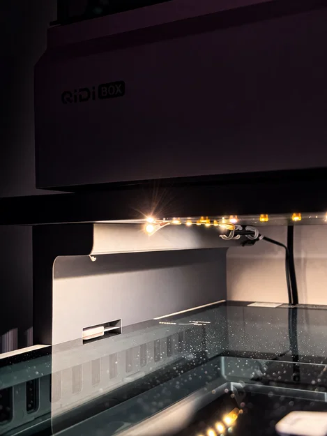 QidiQ2 Box Riser 70 mm - Bản cải tiến có khe cắt bên hông - Image 3