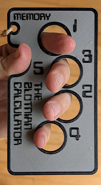 Máy tính Zlotnian (Bản tái tạo) - Image 1