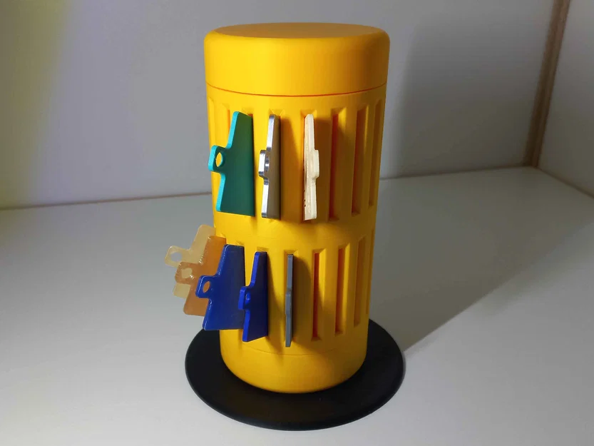 Tháp Xoay Trưng Bày Màu (Color Swatch Carousel Tower - Thiết kế Modular/Fusion360) - Image 1