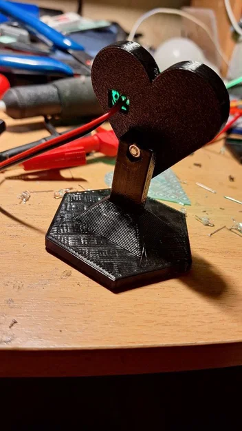 Giá đỡ đơn giản cho bộ kit LED trái tim tự lắp ráp - Image 9