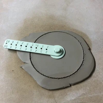 Dụng cụ cắt hình tròn cho đất sét (Adjustable Circle Cutter)