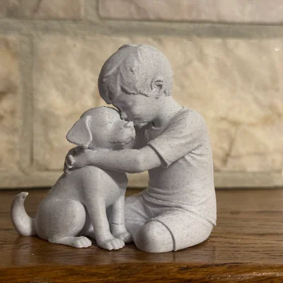 Gentle Bond – Mô hình Cậu bé và Chú chó