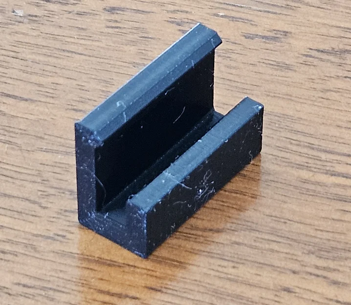 Kẹp Chân Khay Nuôi Trùn Quế RELM (Worm Farm Leg Clip) In 3D - Image 1