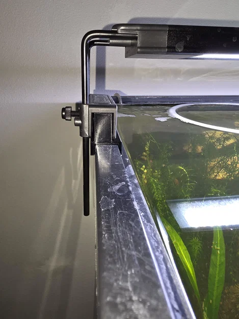 Bộ chuyển đổi gắn đèn Fluval Plant 4.0 cho hồ Marineland - Image 1