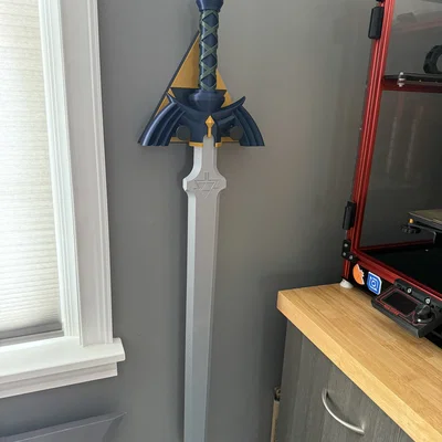 Giá treo tường Master Sword (Tri-force) cho fan Zelda