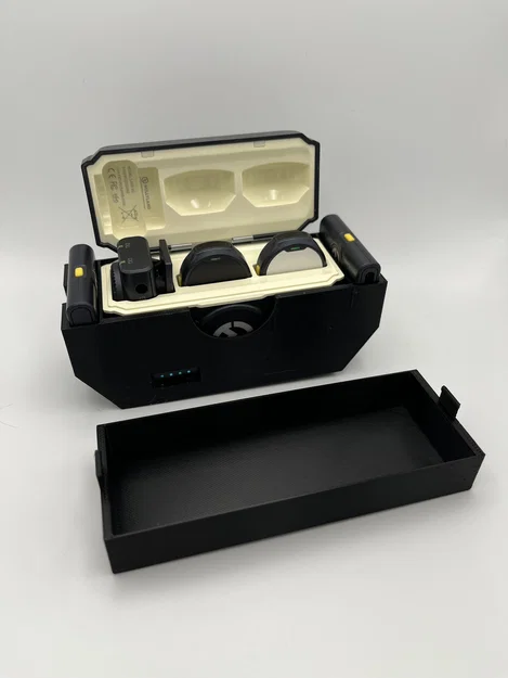 Hộp đựng Hollyland Lark M2 Combo có nắp chốt khóa - Image 1