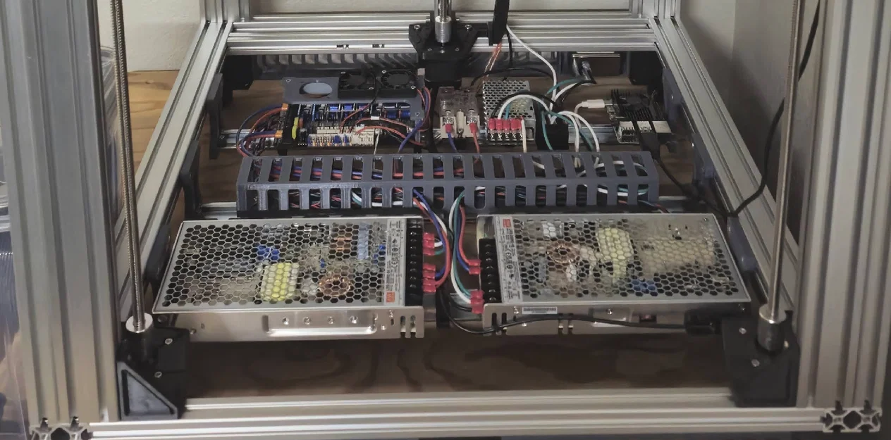 Máng đi dây cáp (Cable Raceway) - tùy chỉnh kích thước, có lược và lỗ bắt vít - Image 2