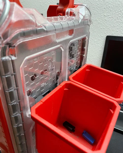 PMP "Hangouts" - Phụ kiện treo cốc cho Milwaukee Packout Organizer - Image 3