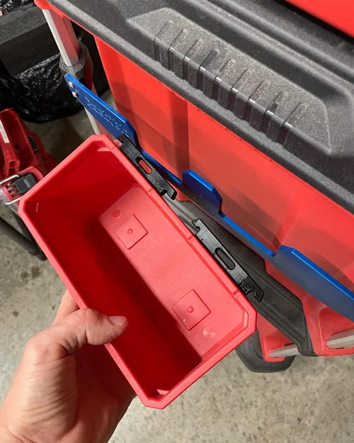 PMP "Hangouts" - Phụ kiện treo cốc cho Milwaukee Packout Organizer - Image 4