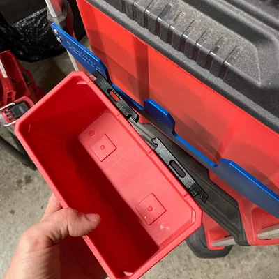 PMP "Hangouts" - Phụ kiện treo cốc cho Milwaukee Packout Organizer