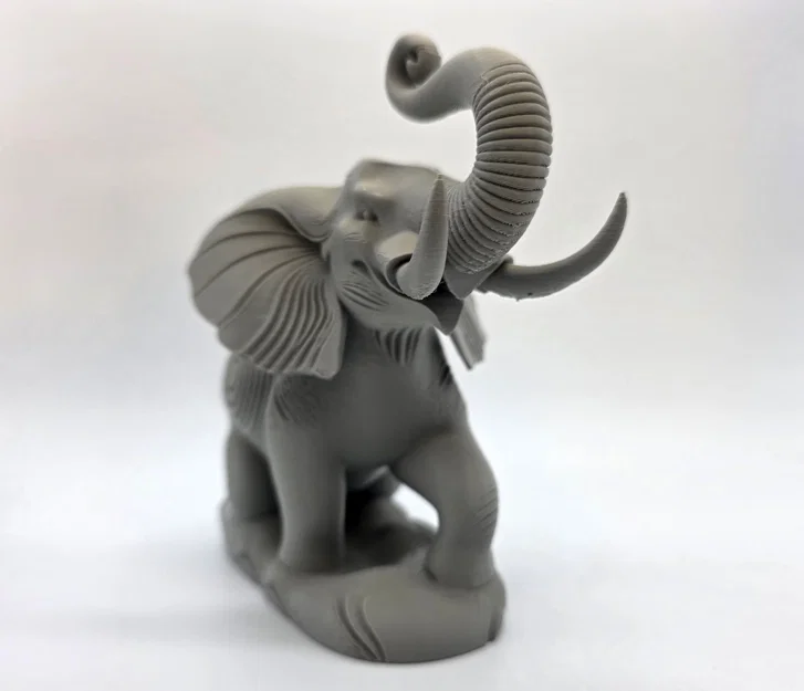 Tượng voi 3D có kết cấu chân thực với dáng đứng oai phong - Image 3