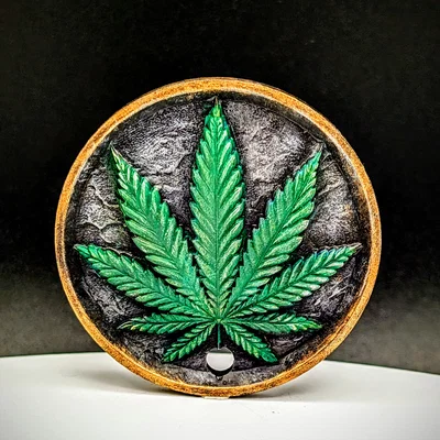 Móc khóa hình lá cần (Weed Leaf) - 420