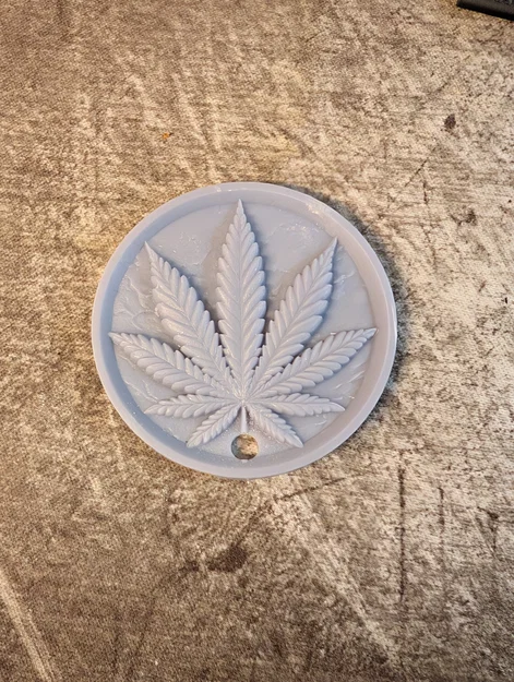 Móc khóa hình lá cần (Weed Leaf) - 420 - Image 2