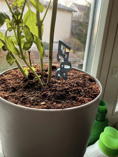 Tăm cắm hình số “2027” – Thiết kế thời thượng & đa năng - Image 1