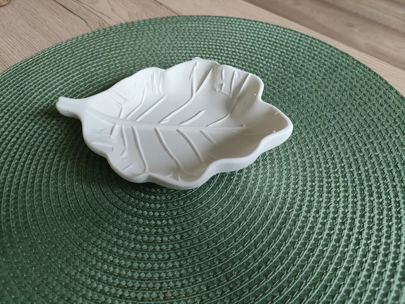 Khay đựng bánh kẹo hình chiếc lá in 3D cực xinh - Image 1