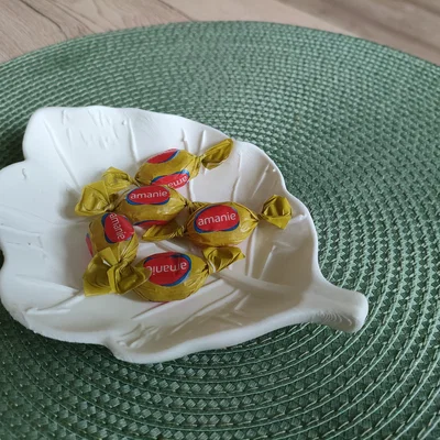 Khay đựng bánh kẹo hình chiếc lá in 3D cực xinh