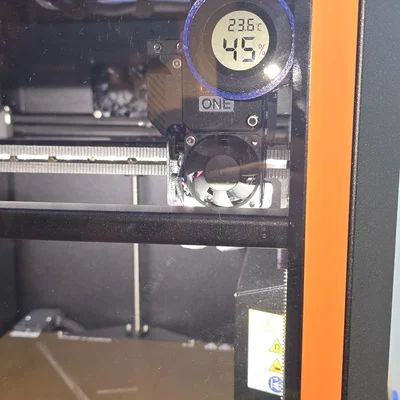 Giá đỡ nam châm cho nhiệt ẩm kế trên Prusa Core One