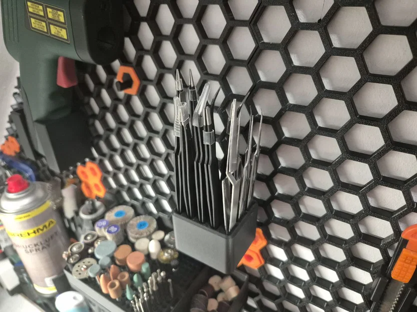 Giá treo nhíp 15 vị trí cho bảng Honeycomb Storage Wall - Image 4