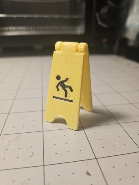 Biển báo sàn ướt tỉ lệ 1:12 - Image 1