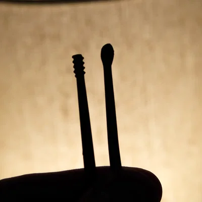 Cây lấy ráy tai nhẹ nhàng (Gentle ear pick)
