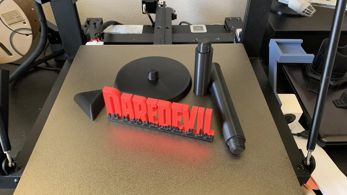 Giá đỡ mũ Daredevil Born Again - Image 4