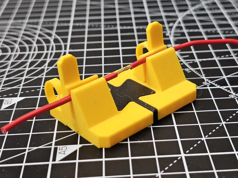 Dụng cụ giữ dây khi hàn (Wire Holder for Soldering) - Image 1