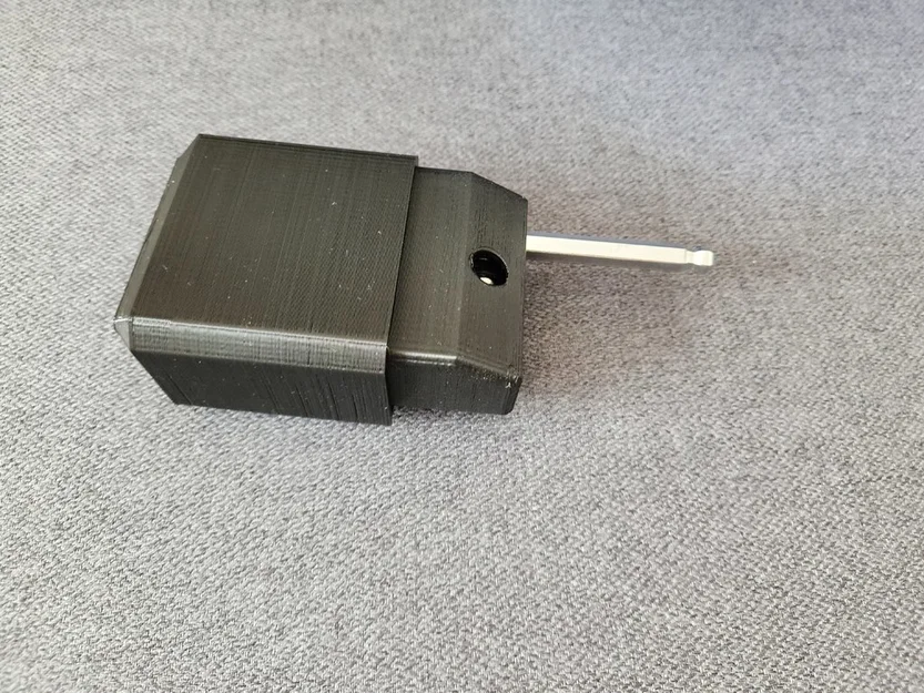 Hộp đựng dụng cụ sửa xe đạp gắn vào gọng bình nước - Image 3