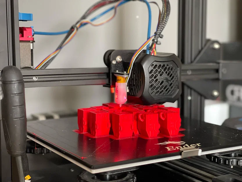 Móc khóa xe kiểm soát bạo động DevrimSu TOMA - Image 2