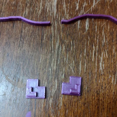 Tabs và Lò xo cho lưới chắn cửa sổ