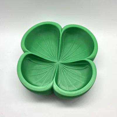 Khay 3D hình cỏ 4 lá may mắn - Thiết kế không cần hỗ trợ