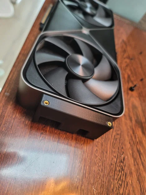 Bộ GPU Travel Kit và Giá đỡ chống võng (Anti-Sag) cho FormD T1 (RTX 5080/5090) - Image 3