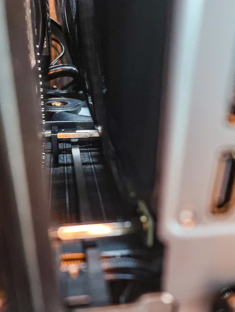 Bộ GPU Travel Kit và Giá đỡ chống võng (Anti-Sag) cho FormD T1 (RTX 5080/5090) - Image 13