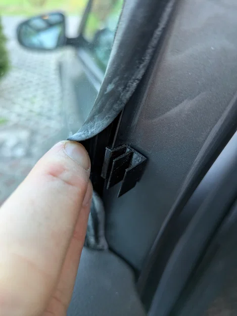 Kẹp giữ tấm chắn nhiệt cửa sổ cho Volkswagen Golf MK 6 - Image 4