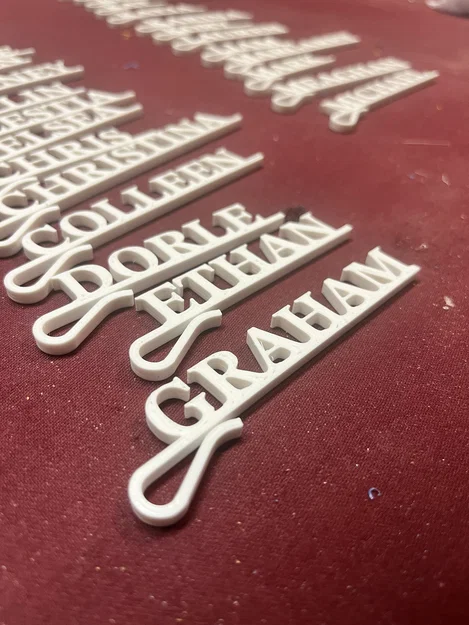 Wedding Drink Name Tags Generator - Công cụ tạo bảng tên gắn ly đám cưới bằng OpenSCAD - Image 1