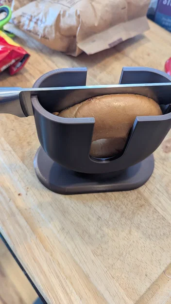 Dụng cụ cắt bánh mì Bagel (Bagel Slicing Jig) - Image 1