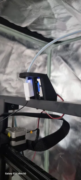 Bộ dẫn hướng sợi nhựa có hỗ trợ cảm biến hết nhựa cho Ender 3 V3 SE - Image 1