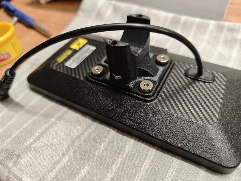 Ngàm gắn màn hình L300Pro-M cho xe máy - Thiết kế gọn gàng - Image 1