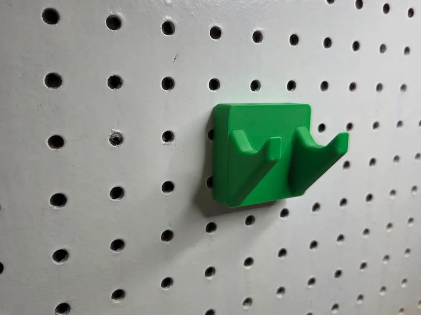 Giá treo búa Peglock chắc chắn - In 3D không cần support - Image 1