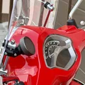 Ngàm gắn Beeline Moto 2 cho kính chắn gió Vespa - Thumbnail 1