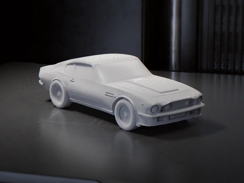 Aston Martin V8 Vantage 1983 - Kiệt tác xe hơi cổ điển - Image 1